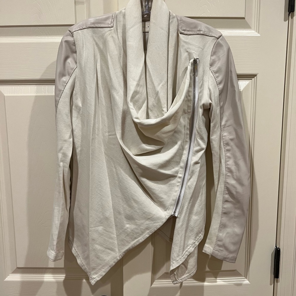 Blank NYC XS mixed faux leather jacket